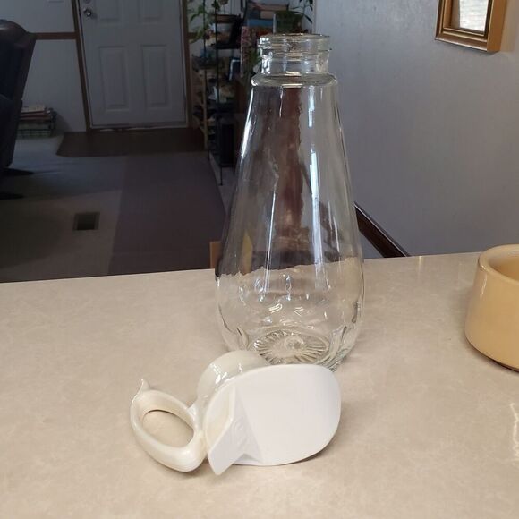 Vintage 1970s Log Cabin Glass Syrup Dispenser Pitcher - Picture 8 of 8